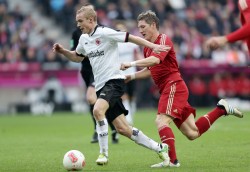 Sein Tempo wird schmerzlich vermisst. Sebastian Rode (li.), heute beim FC Bayern M&uuml;nchen.