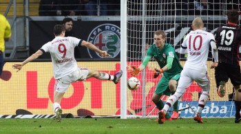 Kann Lukas Hradecky in M&uuml;nchen wieder die Null halten?