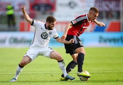 Marc Stendera müht sich vergeblich