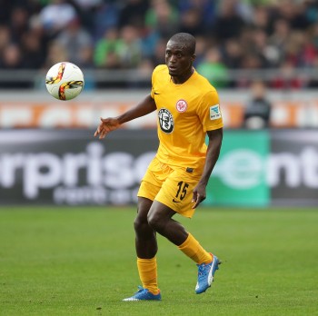 Constant Djakpa kämpft um seinen Platz bei der Eintracht.