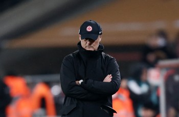 Armin Veh findet derzeit keinen Ausweg aus der Krise.