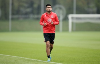 Carlos Zambrano soll am Donnerstag die Laufschuhe ausziehen und mit dem Tream trainieren.
