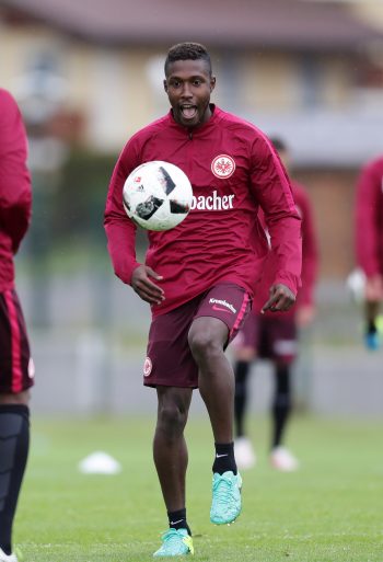 Zuletzt weniger am Ball, dafür häufiger auf dm Fahrrad oder Ergometer zu sehen. Taleb Tawatha.