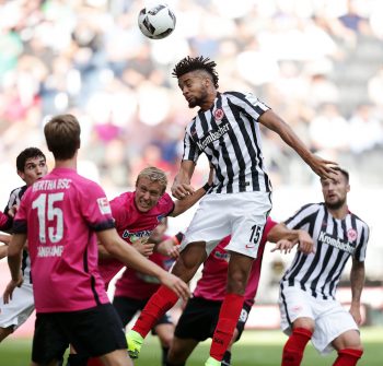 Sicherte mit seinem Last-Minute-Kopfballtor das Unentschieden gegen Berlin: Michael Hector.