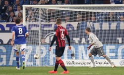 11.04.2014, Fussball, 1. BL, FC Schalke 04 - Eintracht Frankfurt