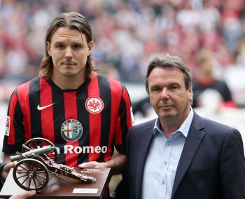 Alex Meier (l.) und Heribert Bruchhagen erhoffen sich in Hoffenheim einen Big-Point.