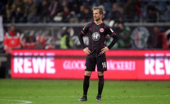 Stefan Aigner wirkte ratlos nach der Pleite gegen Bayer Leverkusen.