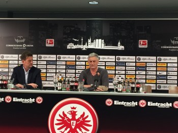 Verrät Armin Veh schon näheres zur Partie gegen den VfB Stuttgart?