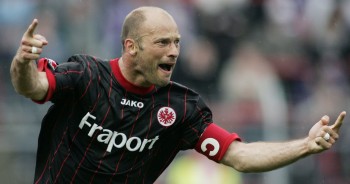 Feierte mit der Eintracht 2005 den Aufstieg in die Bundesliga: Arie van Lent