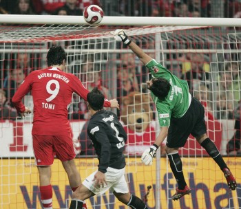 Am 12. Spieltag der Saison 2007/08 war Oka Nikolov vom FC Bayern nicht zu bezwingen.