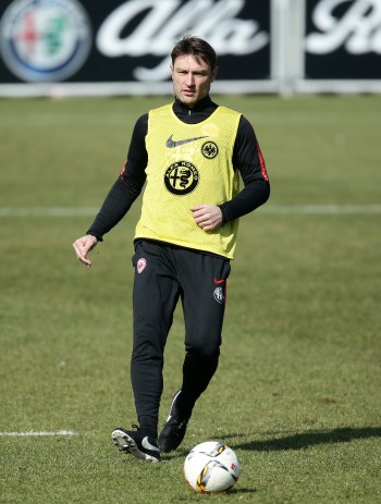 Co-Trainer Robert Kovac will den Spielern etwas von seiner Erfahrung als langjähriger Bundesligaprofi mitgeben.