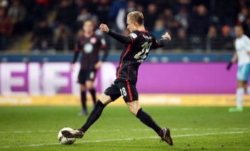 Kittel wartet noch immer auf sein erstes Bundesligator - gelingt es ihm vielleicht noch im wichtigen Spiel gegen Bremen?