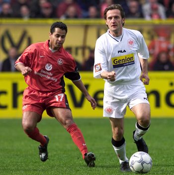 Sobotzik wechselte 1999 von der Eintracht nach Kaiserslautern und wieder zurück.