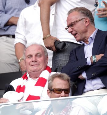Uli Hoeneß und Karl-Heinz Rummenigge haben gut lachen - ihre Bayern werden demnächst wohl noch reicher werden.