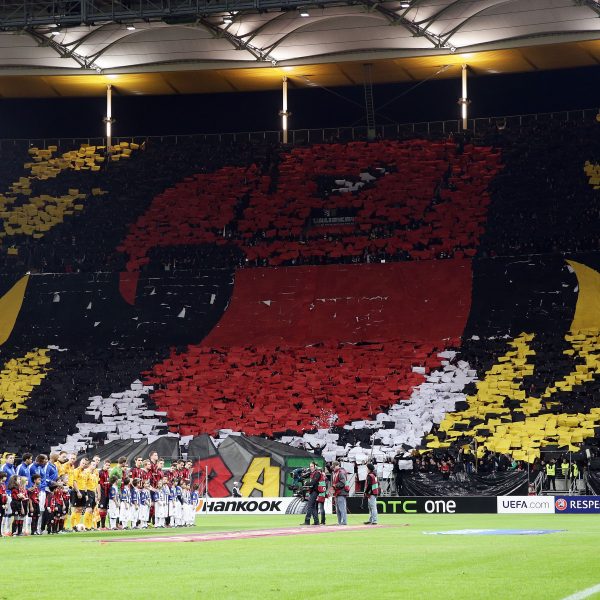  Auch in dieser Europa League-Saison denken sich die Fans der SGE überragende Choreografien aus.