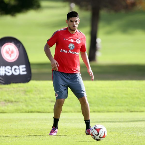 14.01.2015, Fussball, Trainingslager Eintracht Frankfurt in Abu Dhabi - Tag 2
