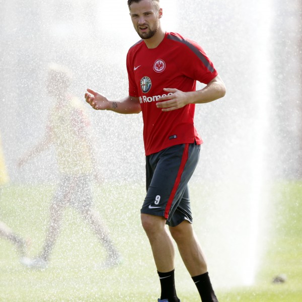 17.01.2015, Fussball, Trainingslager Eintracht Frankfurt in Abu Dhabi - Tag 5