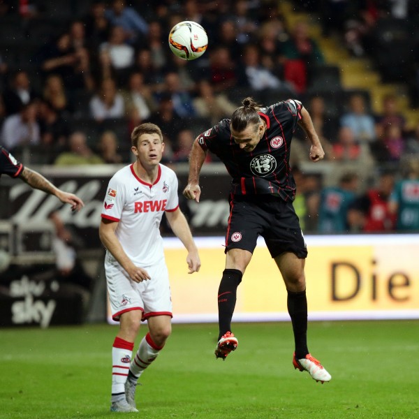 Alex Meier beschreibt sich selbst als "nicht so starken Kopfball-Spieler"