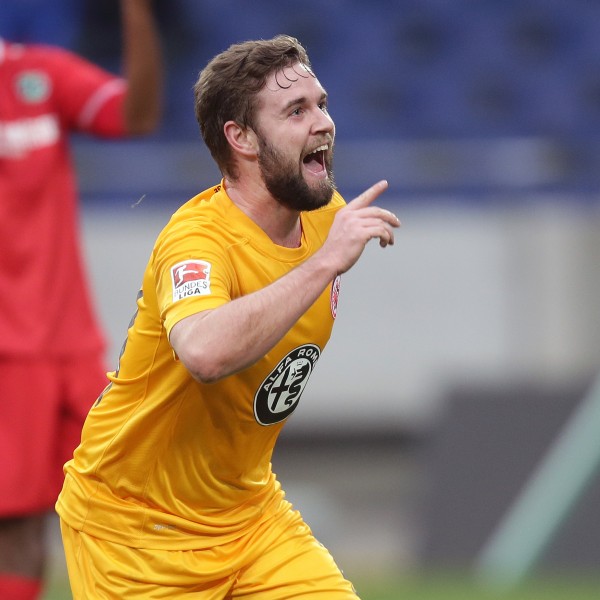 Der Matchwinner: Marc Stendera trifft doppelt und dreht damit in der zweiten Hälfte das Spiel. 