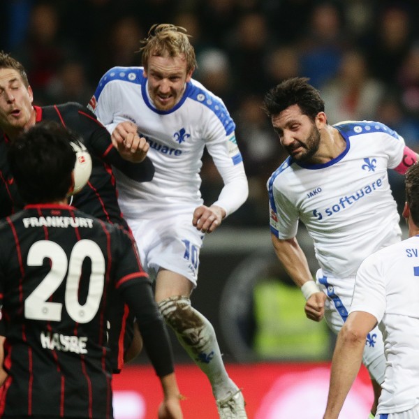 Der entscheidende Treffer im Hessenderby durch Sulu