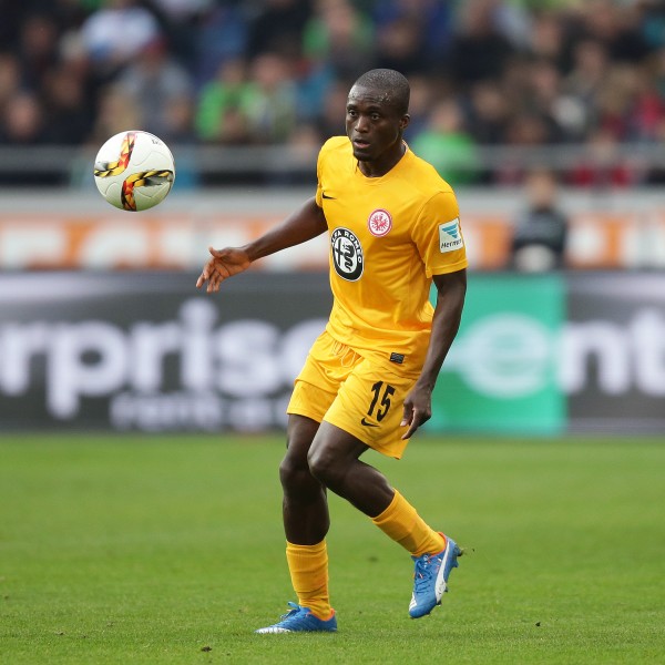 Constant Djakpa beweist auch neben dem Spielfeld immer wieder seine Stärke 