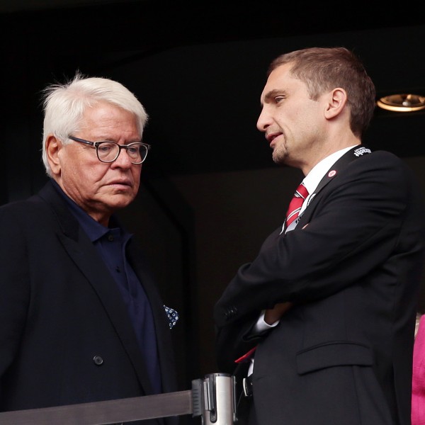 Finanzvorstand Oliver Frankenbach hofft auf einen Europa-League-Einzug.