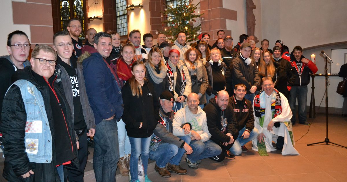 Der erste "Frankfurter Fan Walk" machte auh in der Alten Nikolaikirche Halt. Foto: Daniel Reitz / Just Great 