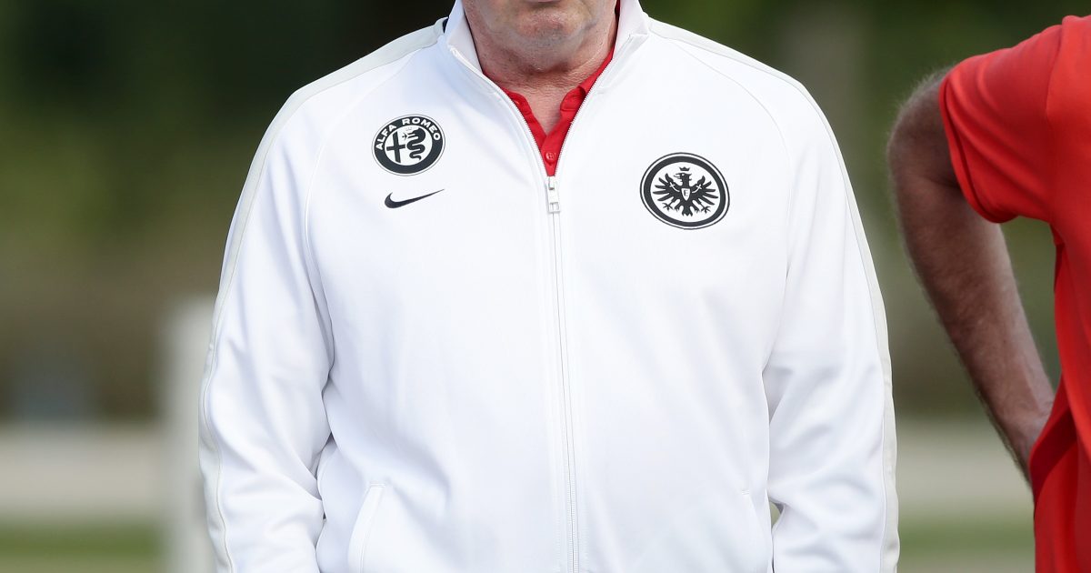 Hat schon so manche harte Vertragsrunden miterleben dürfen. Vorstandschef Heribert Bruchhagen.