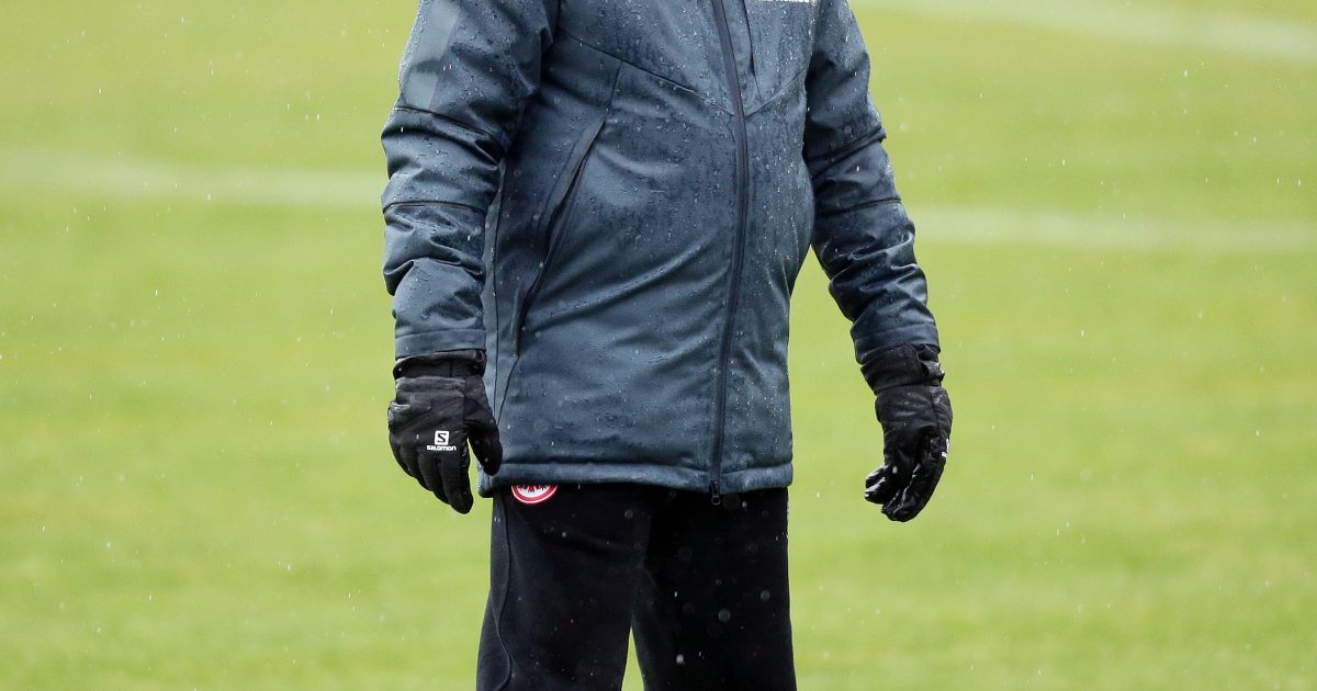 Armin Veh musste heute im Training auf Szabolcz Huszti verzichten und ließ viele Torabschlüsse üben.