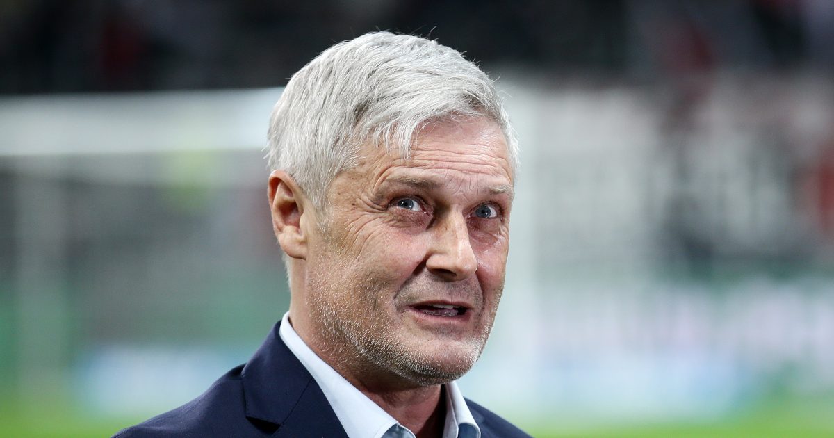 Armin Veh sieht nach Wochen der Enttäuschung blass aus.