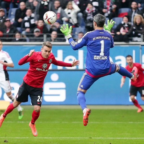 Luca waldschmidt wartet immer noch auf sein erstes Bundesligator.