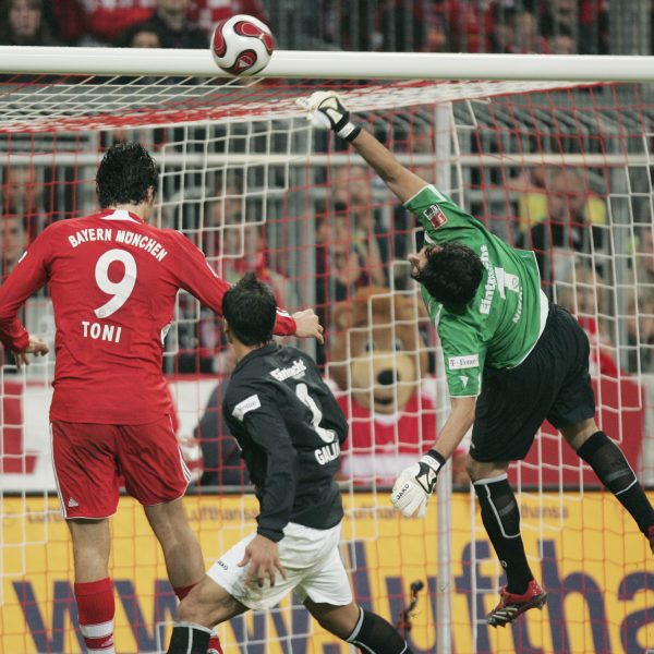 Am 12. Spieltag der Saison 2007/08 war Oka Nikolov vom FC Bayern nicht zu bezwingen.