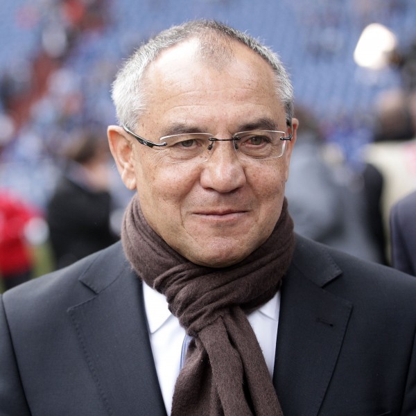 Felix Magath sieht bei Eintracht Frankfurt Probleme auf allen Ebenen.