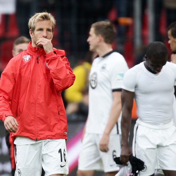 Stefan Aigner enttäuscht nach dem Spiel. 