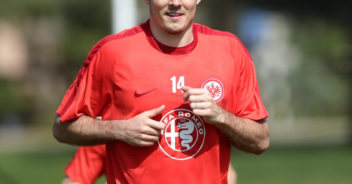 Kehrte am heutigen Donnerstag auf den Trainingsplatz zurück: Eintracht-Kapitän Alex Meier.