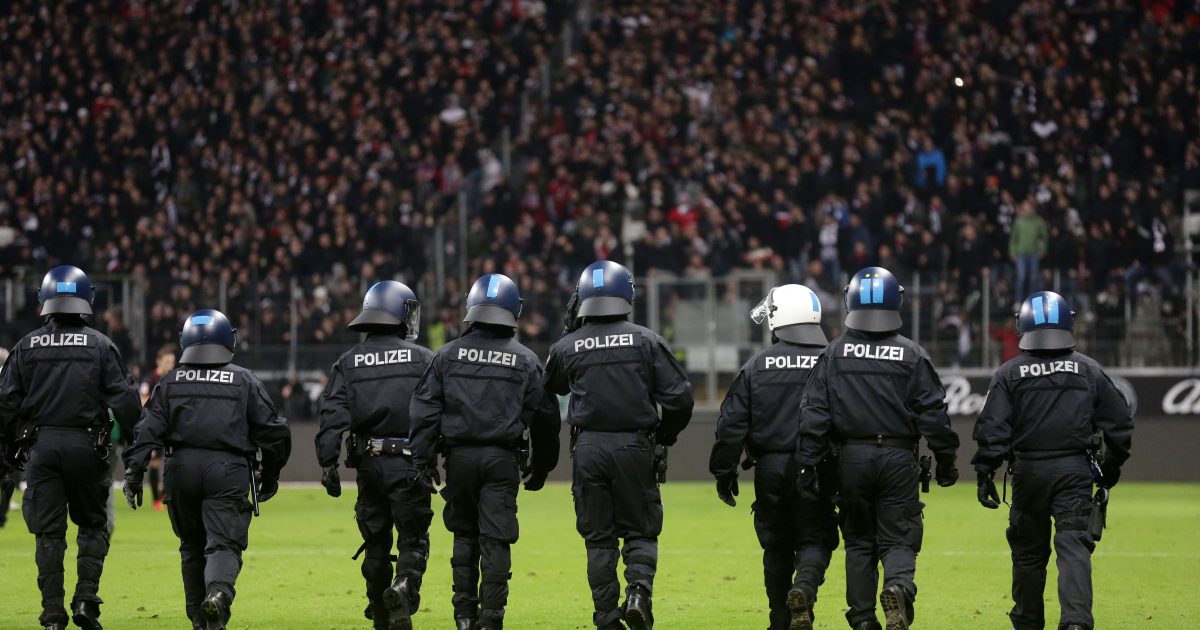 Eintrachtfans dürfen am Samstag nun doch, entgegen des Polizei-Plans, in die Darmstädter Innenstadt.