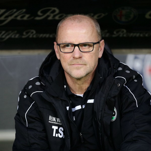 Wurde nach nur 11 Partien in Hannover entlassen: Ex-Eintracht-Coach Thomas Schaaf.