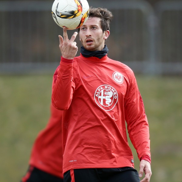 Möchte seine Ballkünste gerne weiter in Frankfurt zeigen - Zur Not auch in der 2.Liga: David Abraham