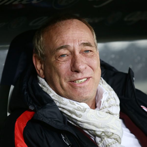  Eintracht-Präsident Peter Fischer ist weiter optimistisch.