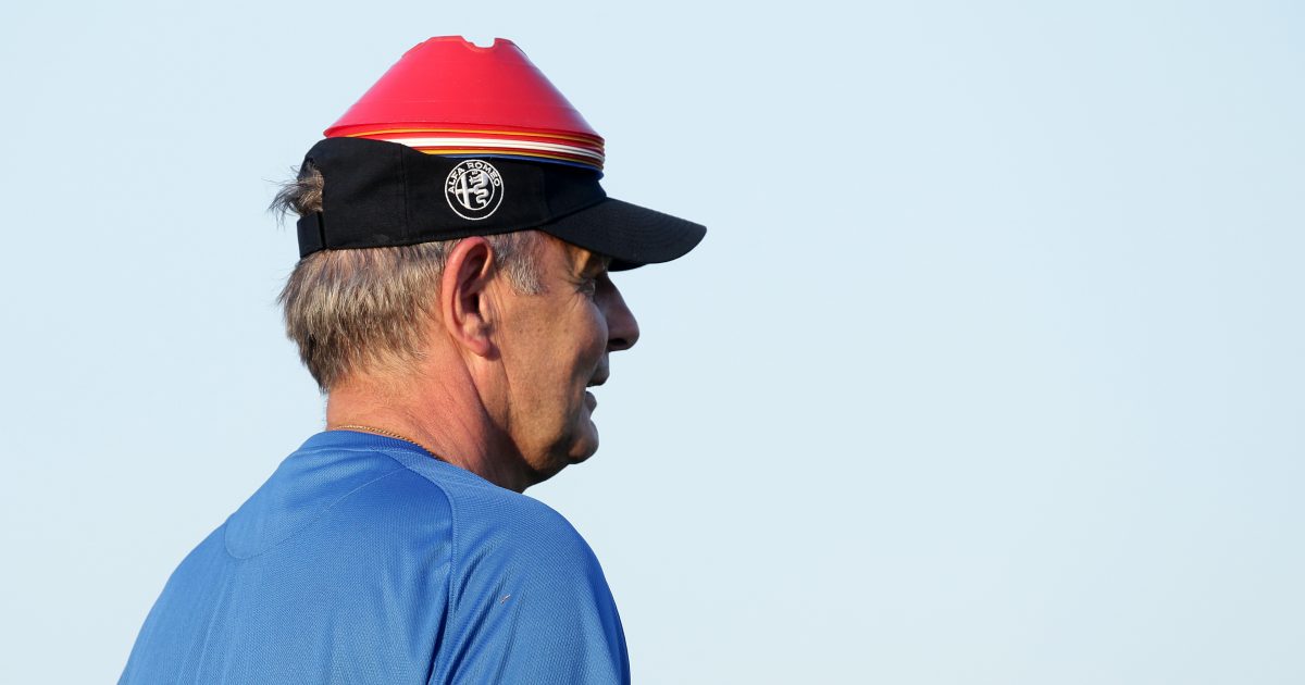 Der "Treue Charly" ist vom Ligaverbleib der Eintracht felsenfest überzeugt!