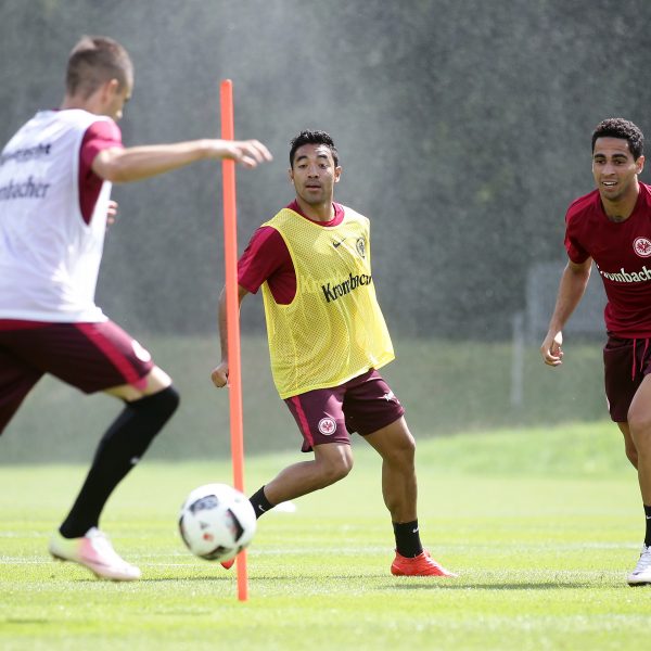 Drei Spieler aus drei Nationen. "Multi-Kulti" bei der Eintracht.