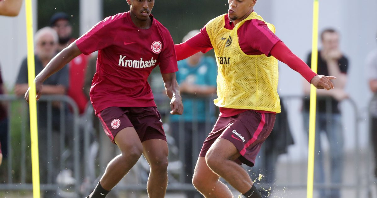 Hat Timothy Chandler im Kampf um den Stammplatz auch gegen Joel Gerezgiher das Nachsehen?