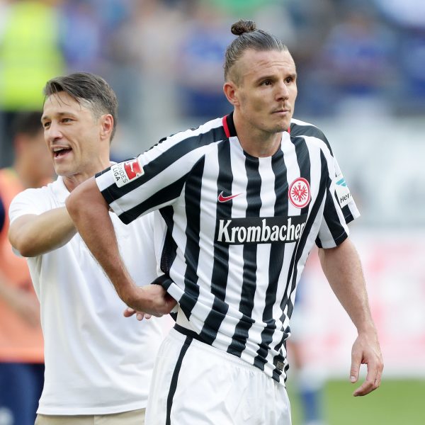 Der Trainer und sein Kapitän: Niko Kavac mit Alexander Meier (re.).