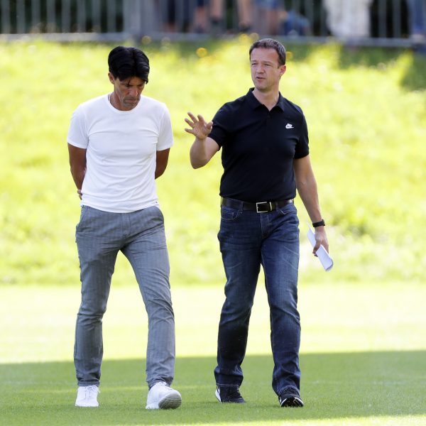  Es gibt noch viel zu tun für Hübner (li.) und Bobic (re.).