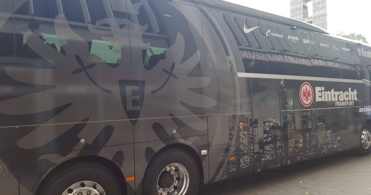  ...und auch das Eintracht Frankfurt Wappen darf nicht fehlen und wurde ansehnlich integriert.