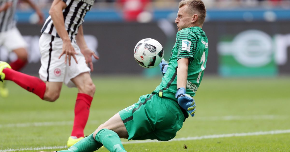 Konnte in 13 Spielen fünf Mal die Null halten: Lukas Hradecky 
