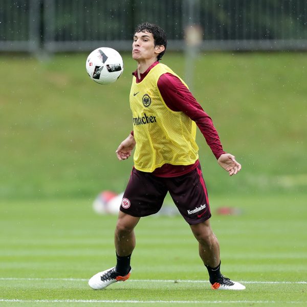 Bekam ein Lob von Eintracht-Trainer Niko Kovac: Innenverteidiger Jesus Vallejo.