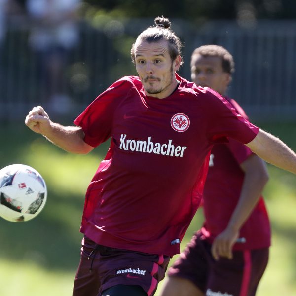 Eintracht-Kapitän Alex Meier steht vor seinem 250. Spiel für die SGE.