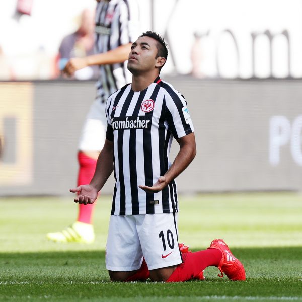  Taucht in eine andere Welt ab und denkt an seine Mitmenschen: Marco Fabian.