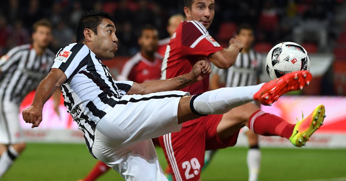 Marco Fabián bereitete die Führung durch Abraham mit einer Ecke vor (image/Hübner)